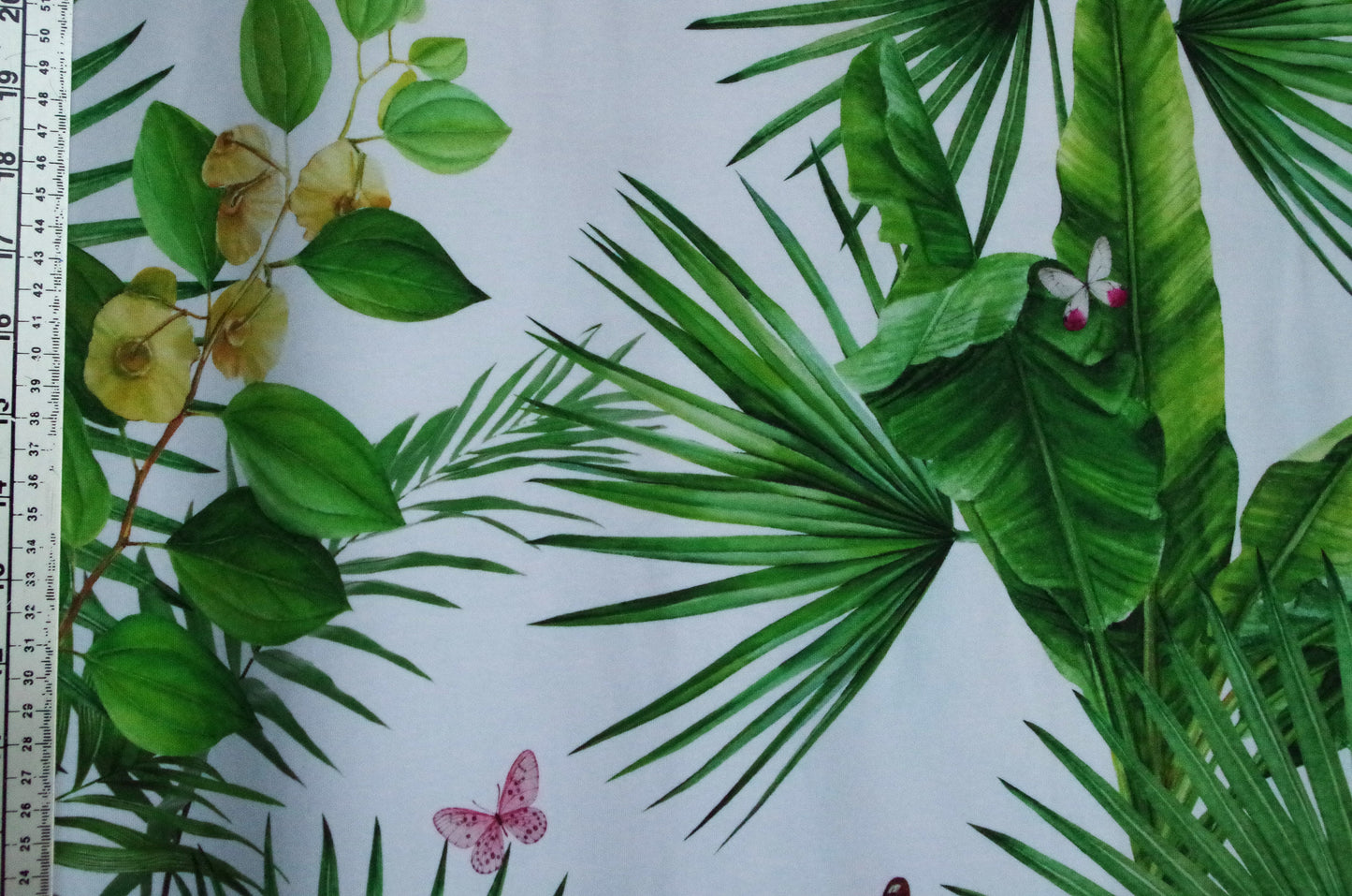 Stenzo 100% Cotton Oeko-Tex Fabric Panel - Giraffe in Leaves on White Background - 60" x 47"