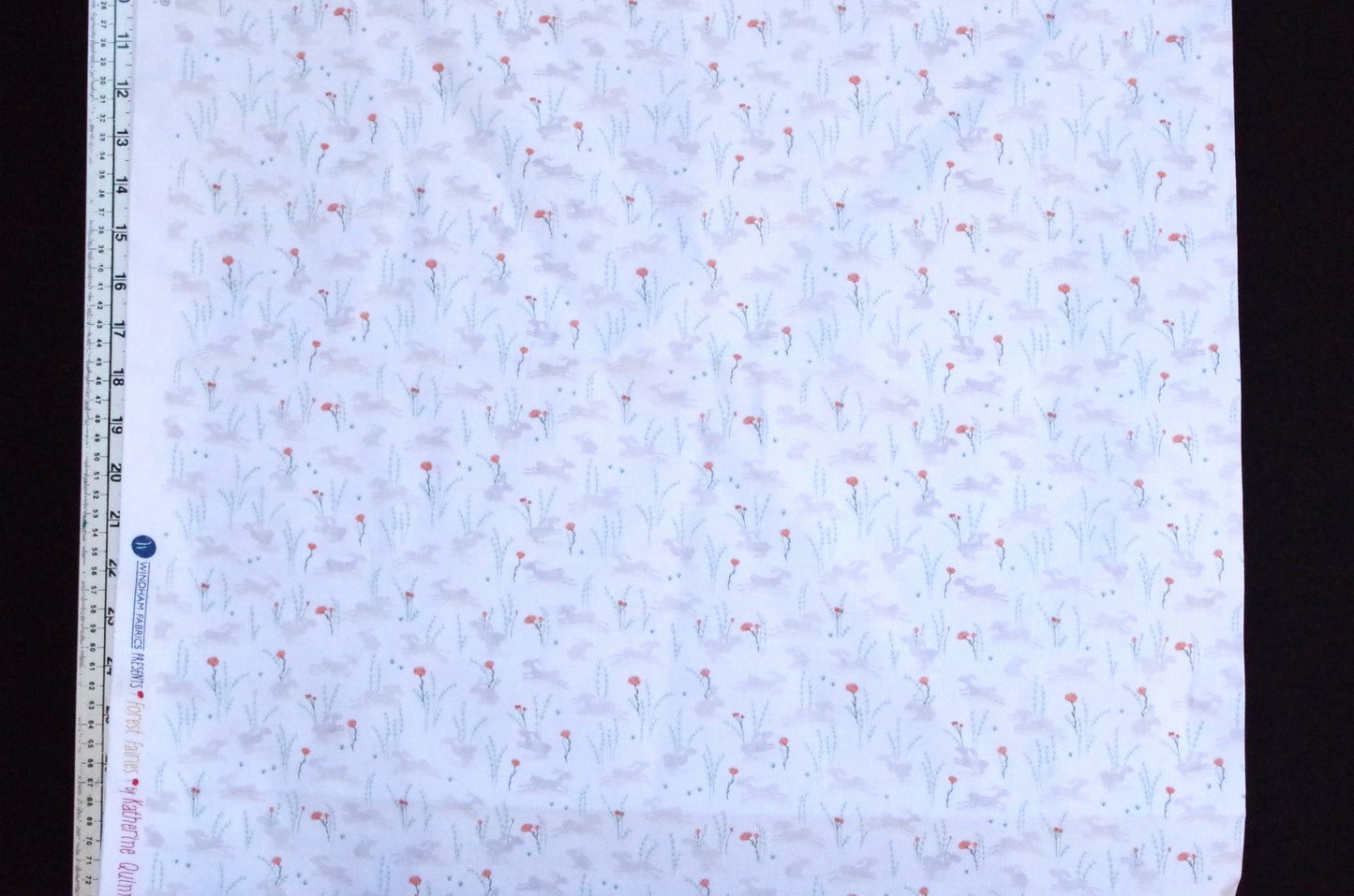 Qulting Cotton - Fat Quarter - White Bunny