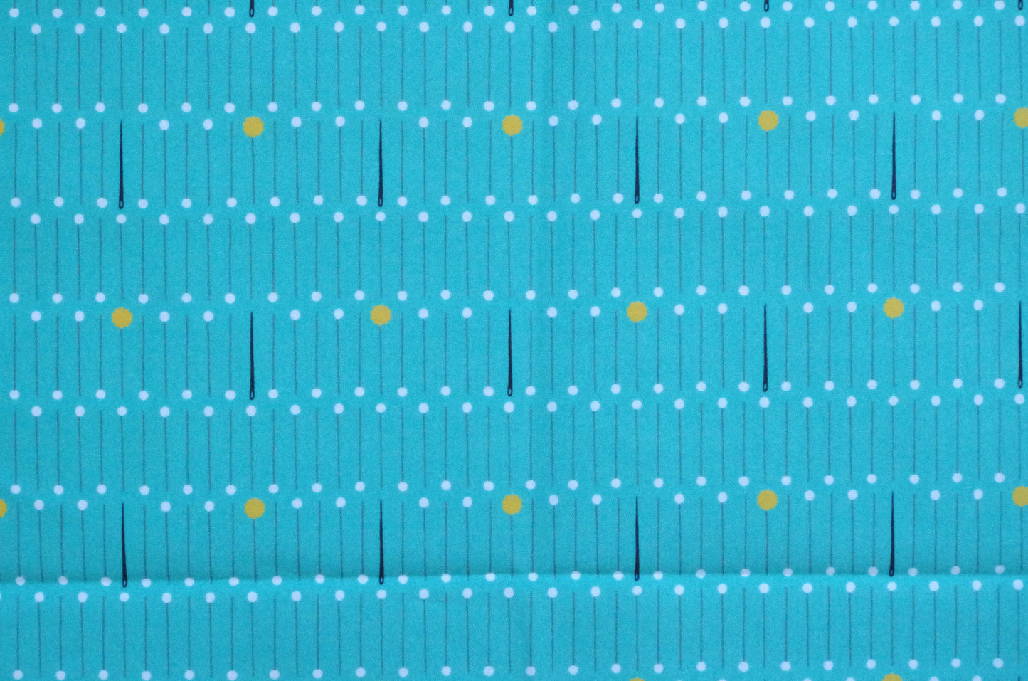 Qulting Cotton - Fat Quarter - Pins and Needles Blue