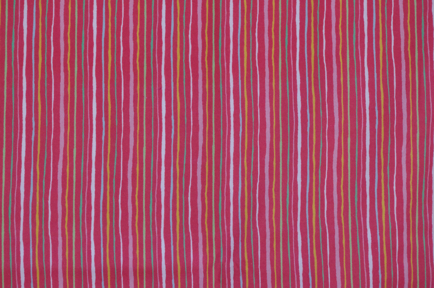 Qulting Cotton - Fat Quarter - Stripes Red