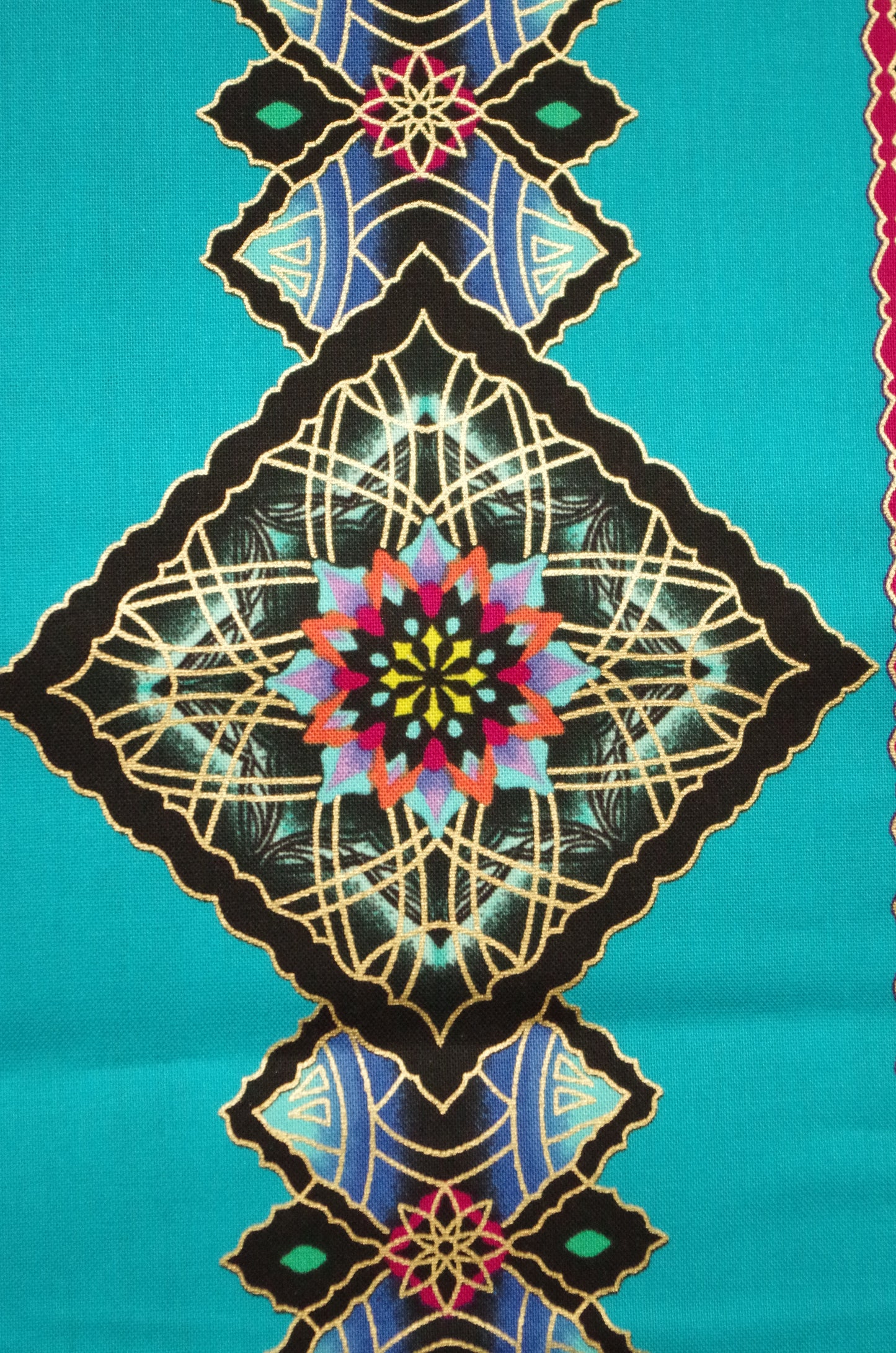Quilting cotton - Turquoise Diamonds