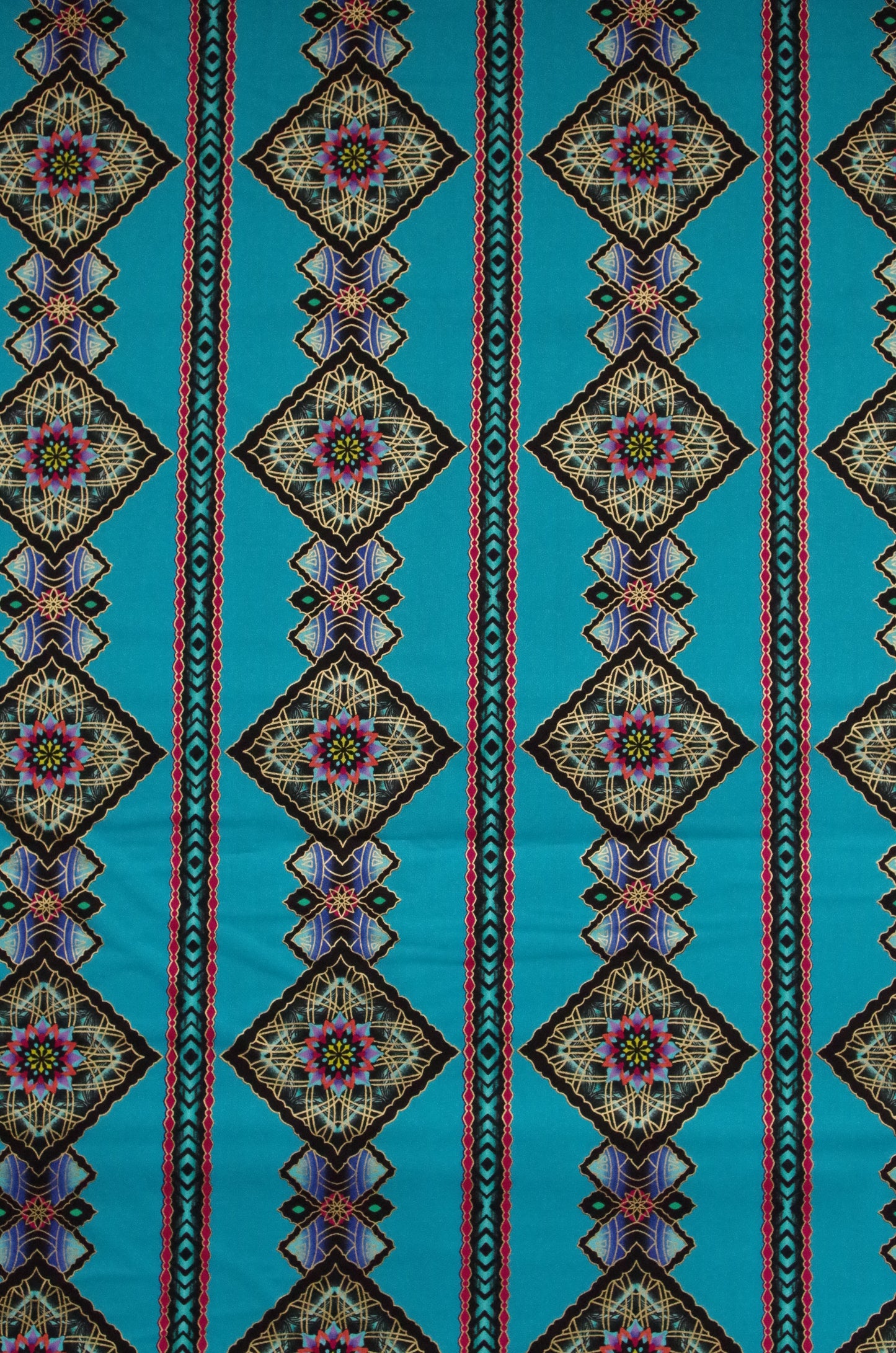 Quilting cotton - Turquoise Diamonds