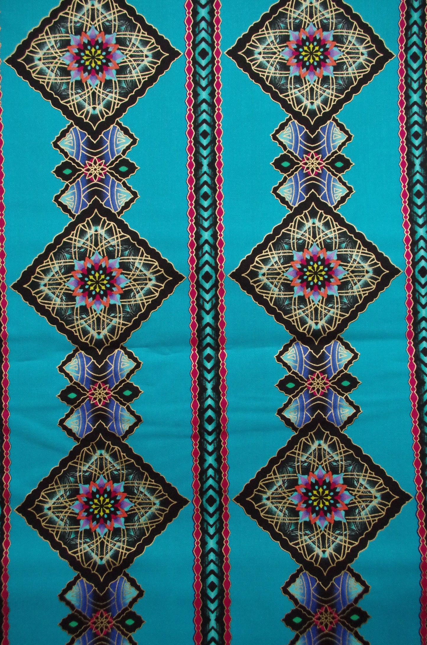 Quilting cotton - Turquoise Diamonds