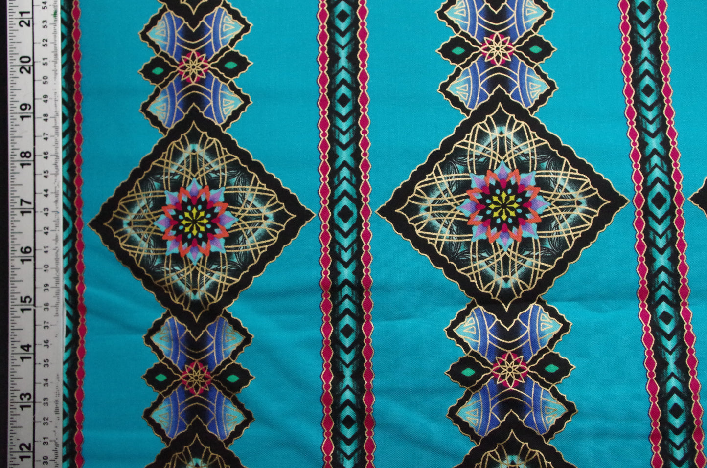 Quilting cotton - Turquoise Diamonds